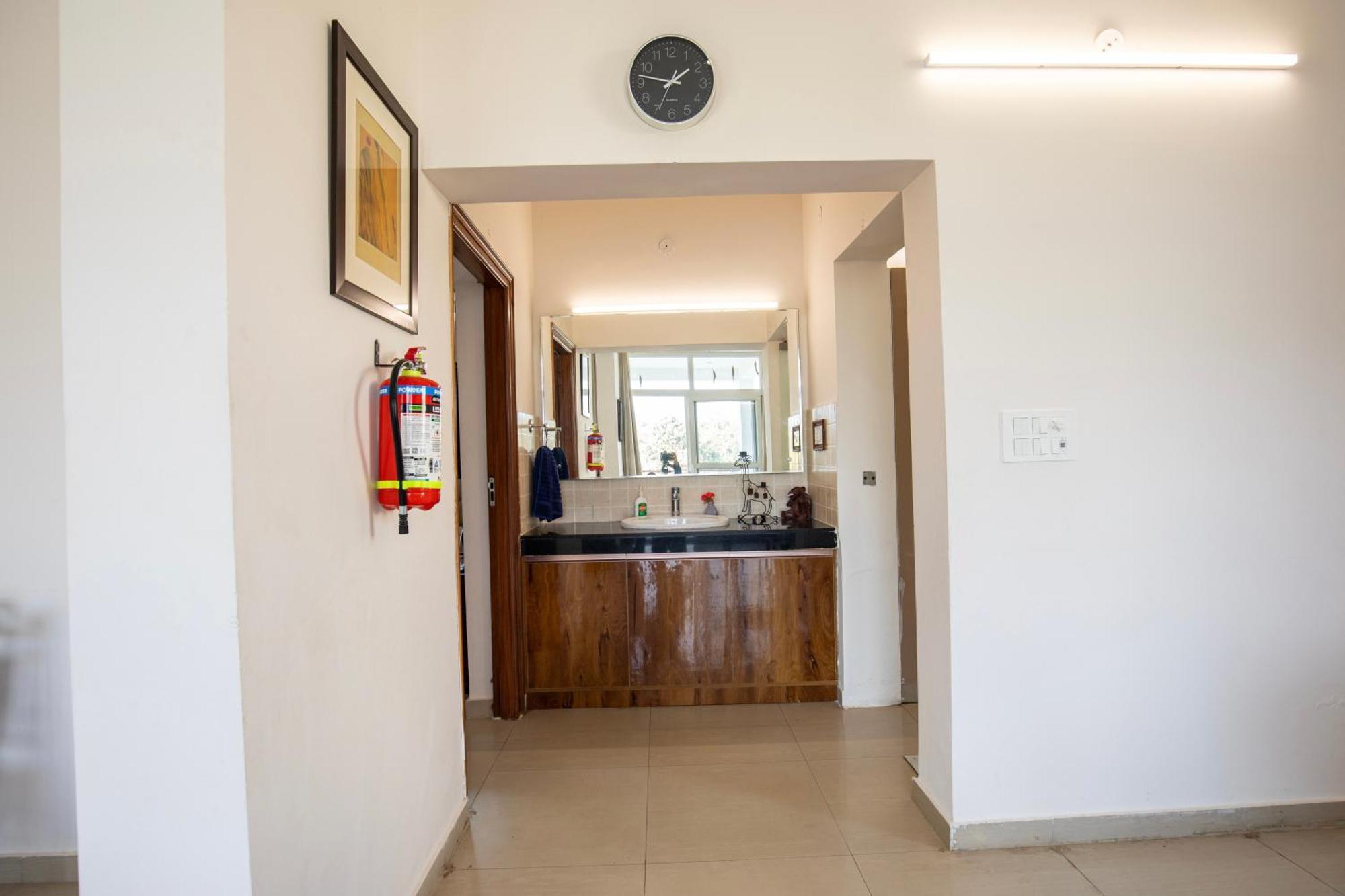 Lazy Fox Hideout - Panoramic View Cottage Dehradun Exterior foto